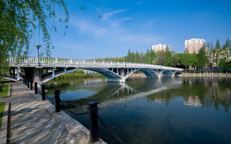 中国地质大学(武汉)校园风景