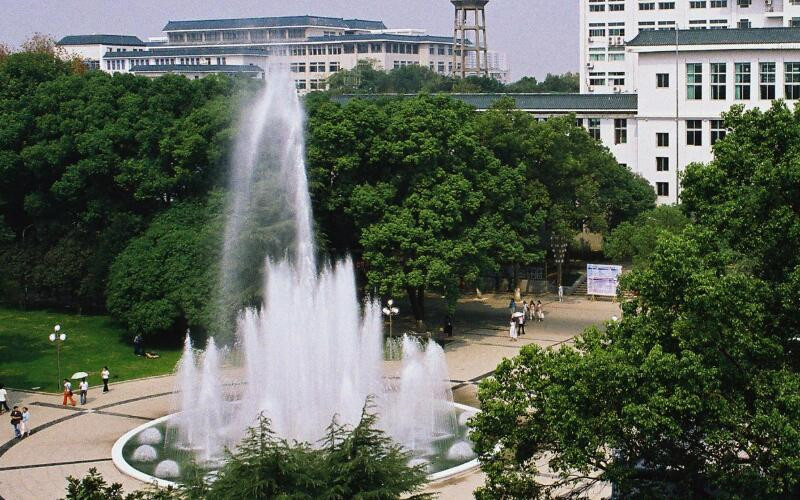 华中师范大学校园风景